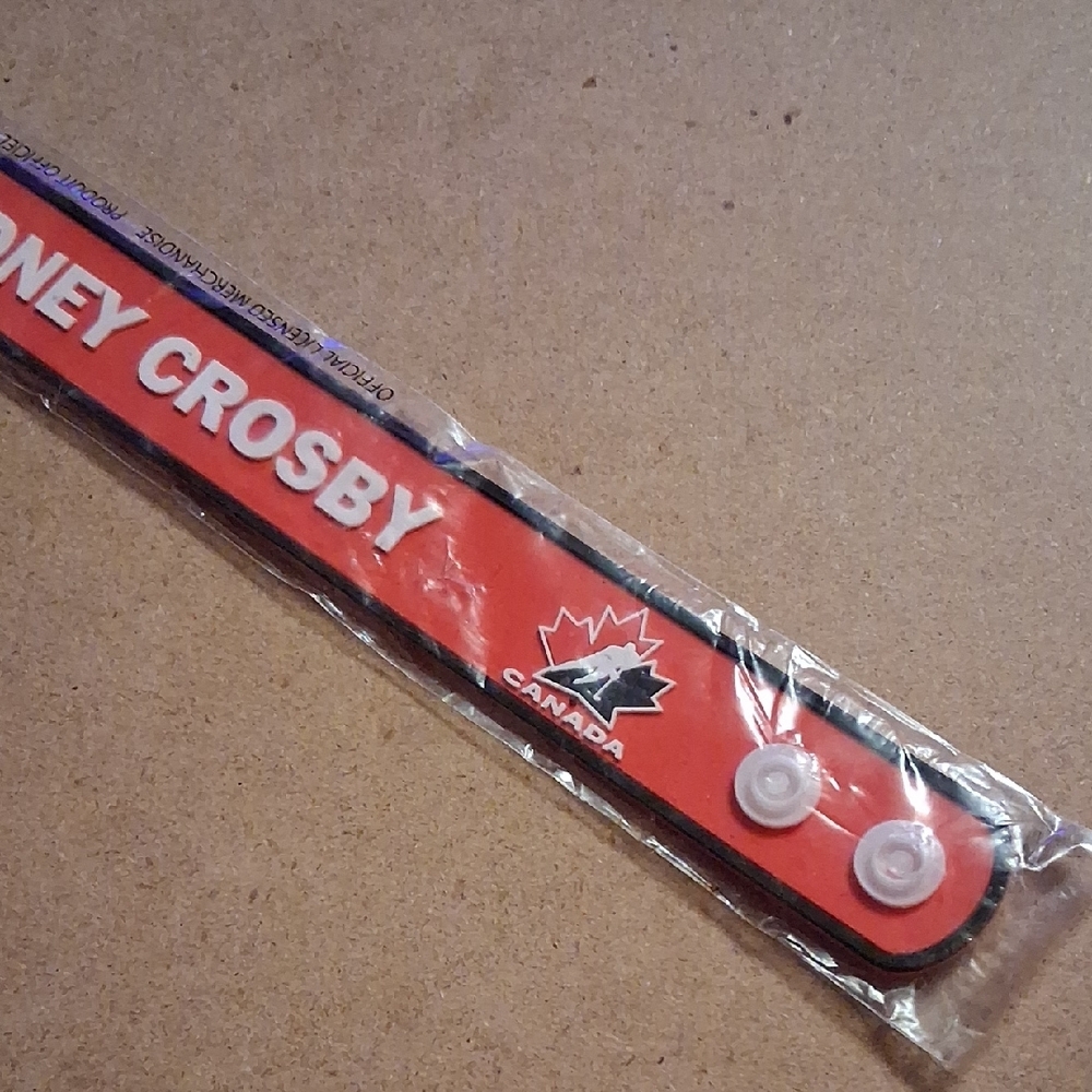 Canada Red Sidney Crosby 2010 Wristband